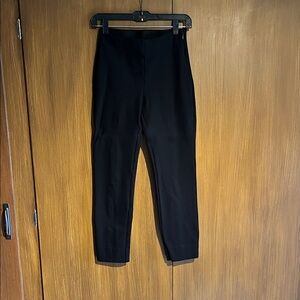 Quince Ultra Stretch Ponte Pintuck Black Cropped Ankle Pants